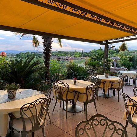 Hotel La Dolce Vita Кавайон-Веронезе Экстерьер фото